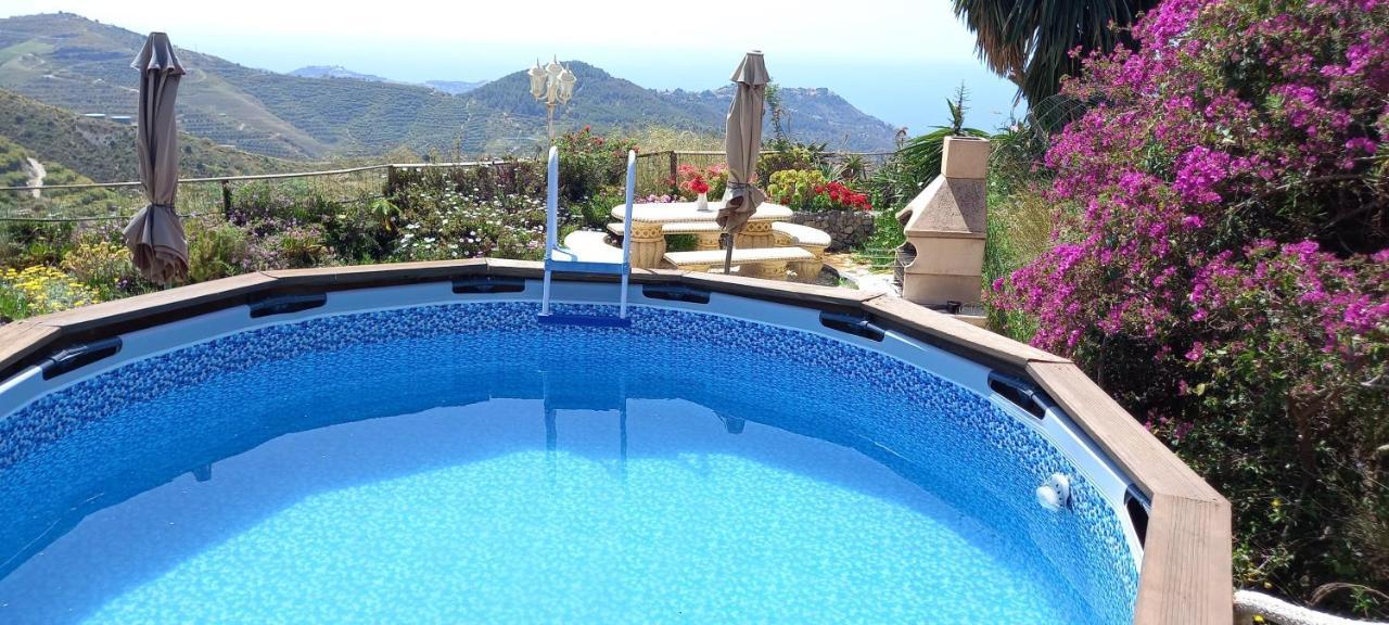 Finca Mariposa Mariposaholidays 네르하 외부 사진