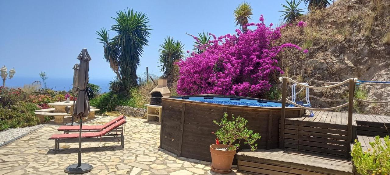 Finca Mariposa Mariposaholidays 네르하 외부 사진