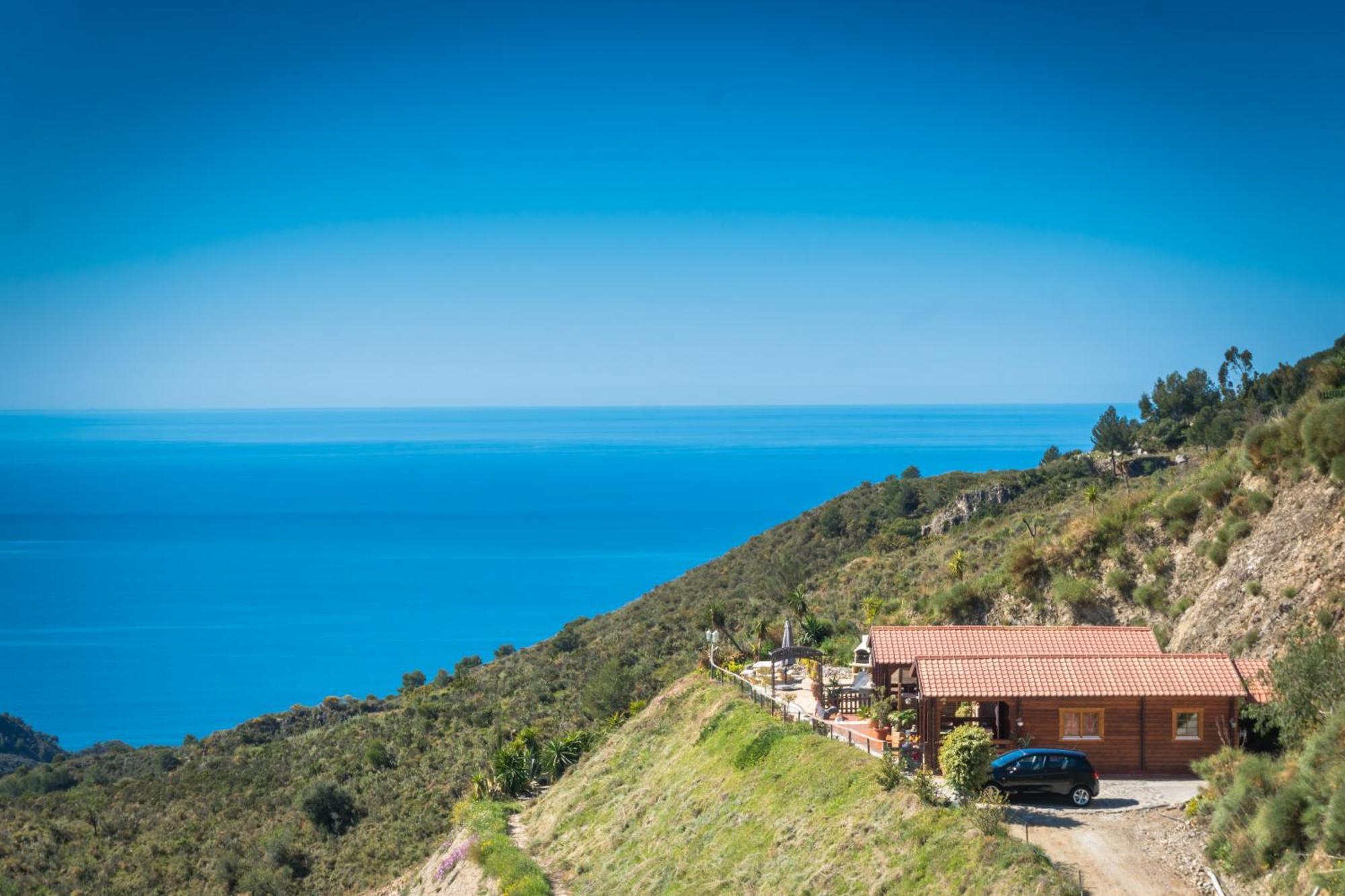 Finca Mariposa Mariposaholidays 네르하 외부 사진